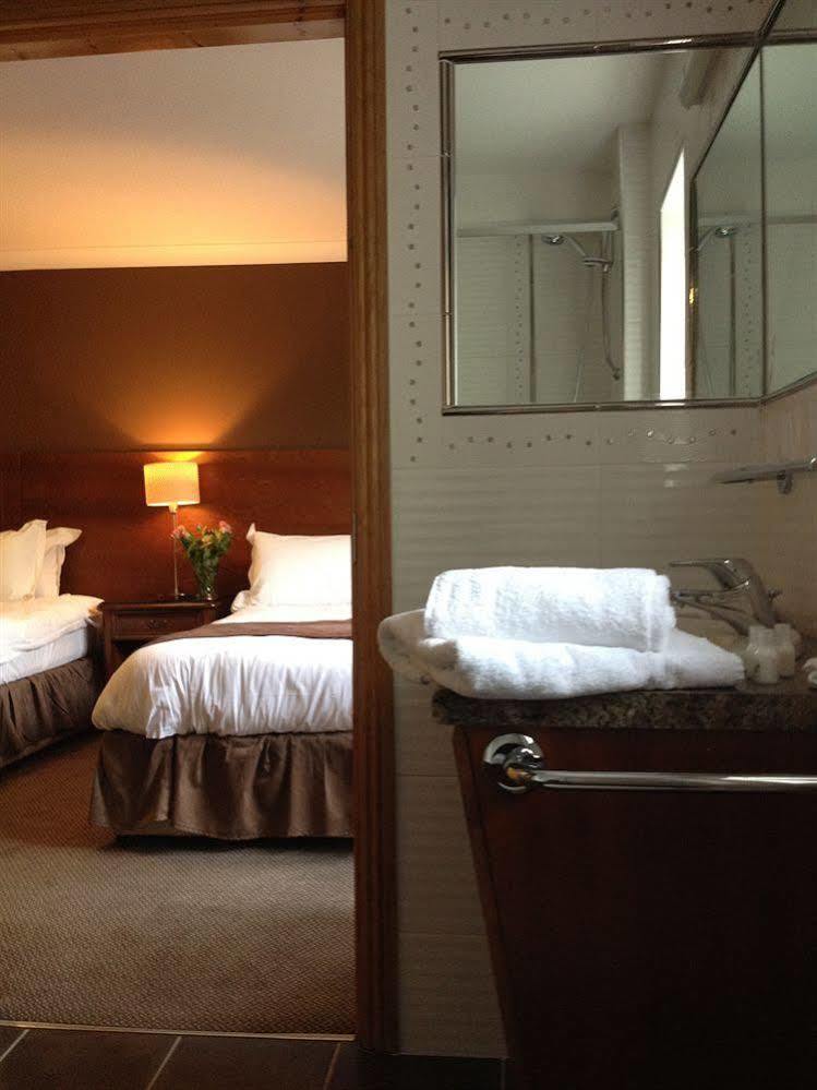Ashford Court Boutique Hotel Ennis Kültér fotó