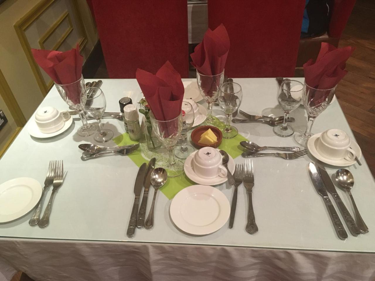 Ashford Court Boutique Hotel Ennis Kültér fotó